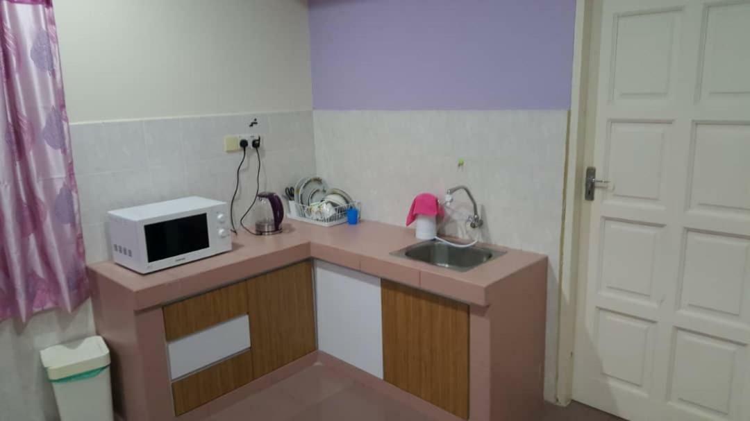 The Garden Vacation Home Лумут Экстерьер фото